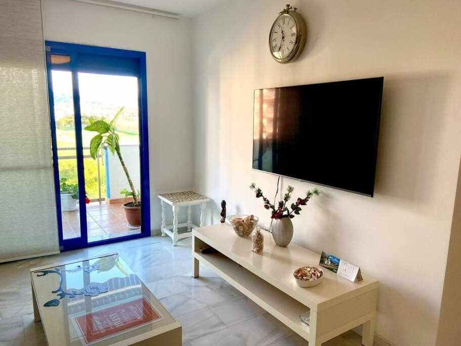 Apartamento Rocio By Solymar Holiday Torre Del Mar Exterior foto